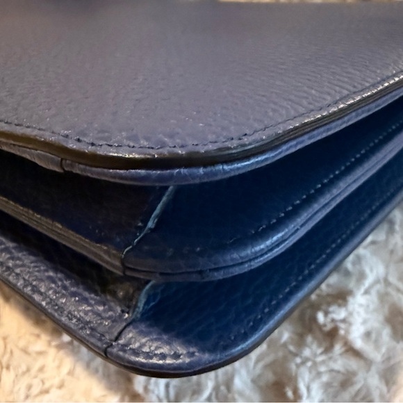 GUCCI AUTHENTIC CALFSKIN PERIWINKLE BLUE INTERLOCKING GG CHAIN SHOULDER BAG.NWOT - Picture 13 of 16